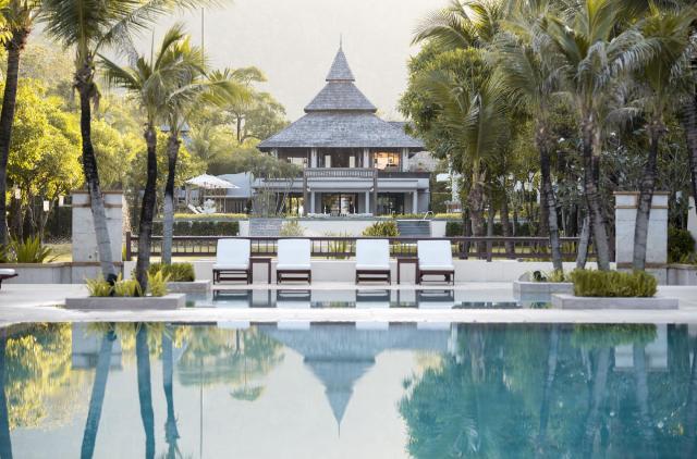 Kombinace - Layana Resort *****, Ko Lanta, Bangkok Palace Hotel