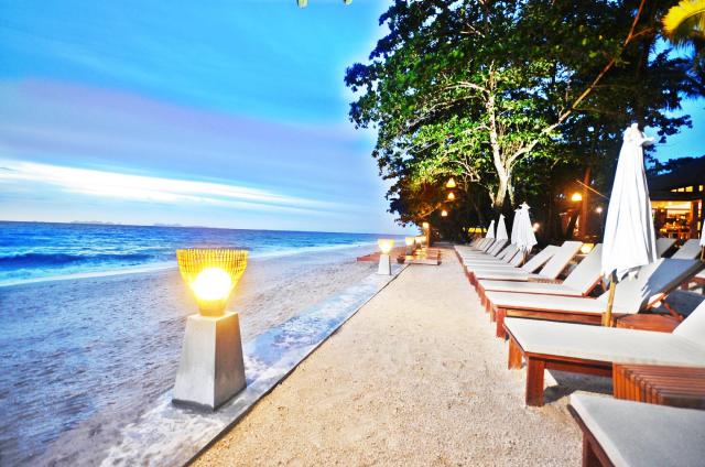 Kombinace - Lanta Sand Resort ****, Ko Lanta, Bangkok Palace Ho