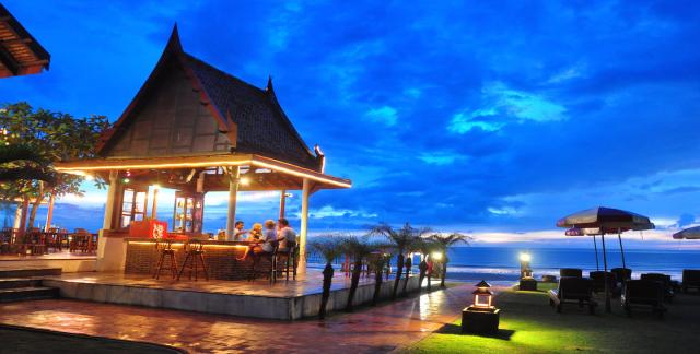 Kombinace - Royal Lanta Resort ***, Ko Lanta, Bangkok Palace Ho