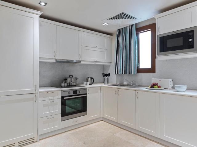 3-Bedroom Apartment
