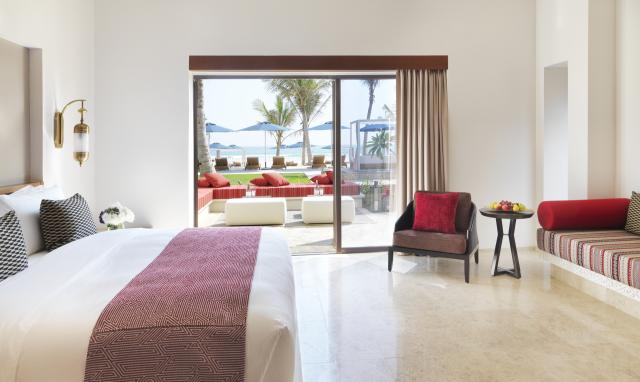Deluxe Sunset View Room