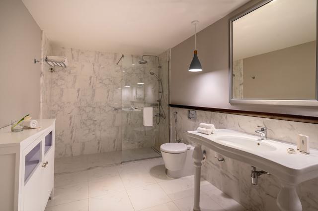 Kúpeľňa v izbe v hoteli Rixos Bab Al Bahr
