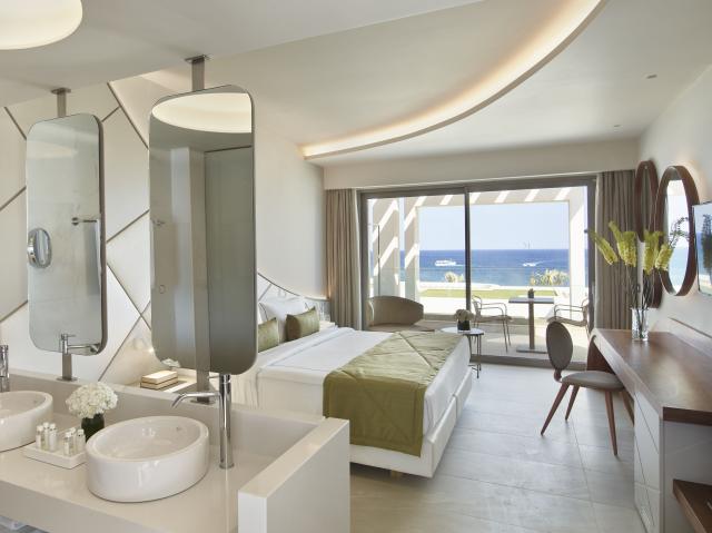 Deluxe sea view