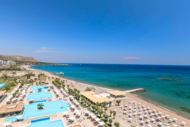 Amada Colossos Resort