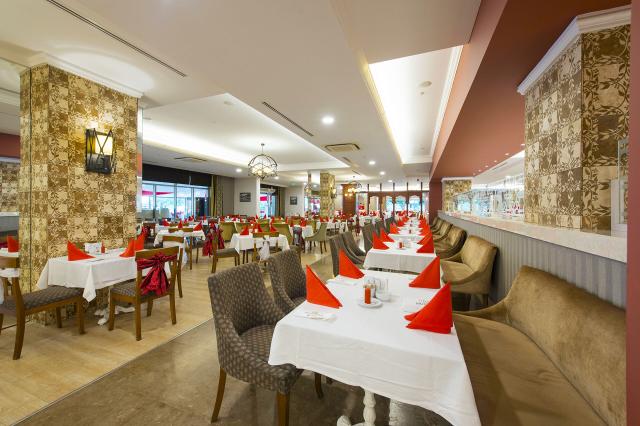 Reštaurácia v Side Star Resort