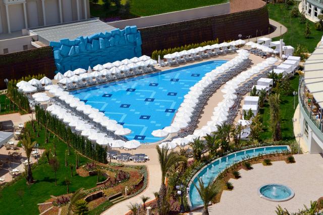Bazén v hoteli Delphin Imperial
