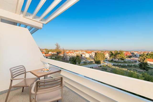 Dvojlôžková izba classic s možnosťou prístelky (balkón, park)