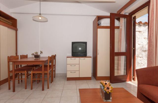 Apartmán 2+2 (N41)