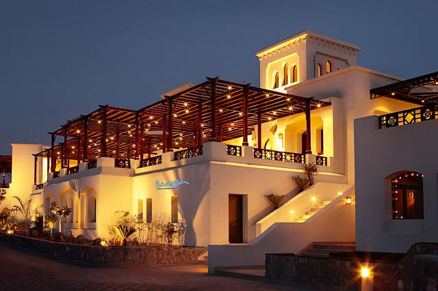 Areál The Cove Rotana Resort