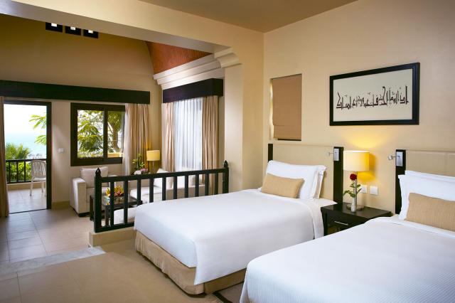 Izba v The Cove Rotana Resort