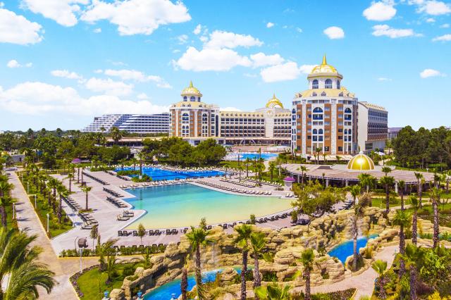 Delphin Be Grand Resort