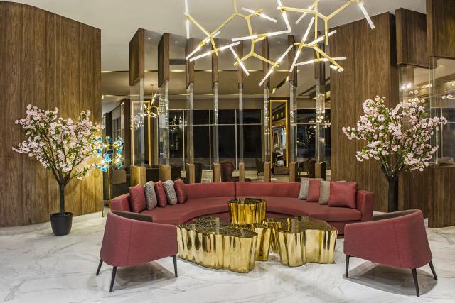Lobby v Delphin Be Grand Resort