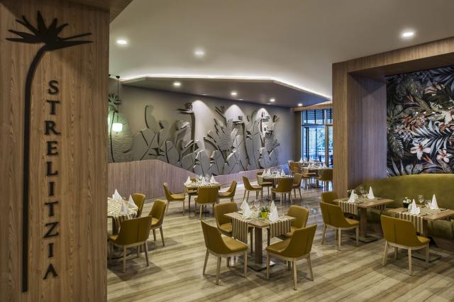 Reštaurácia v Delphin Be Grand Resort