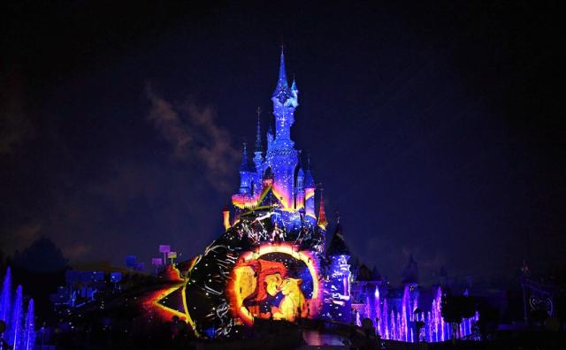Atrakcie, Paríž & Disneyland