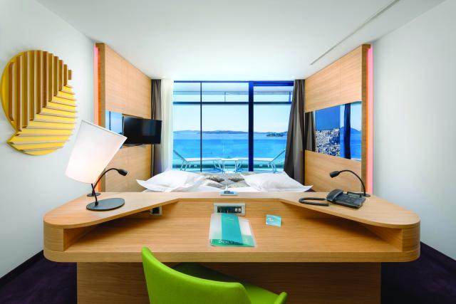 Premium suite 2+2