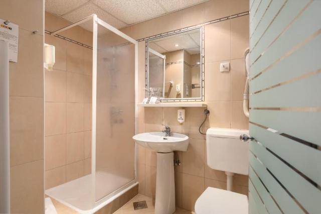 Dvojlôžková izba (balkón, morská strana)