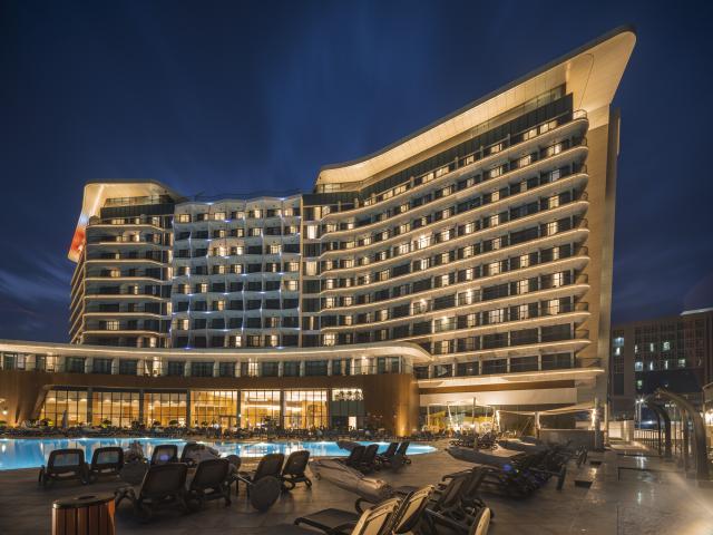 Hampton by Hilton Marjan Island