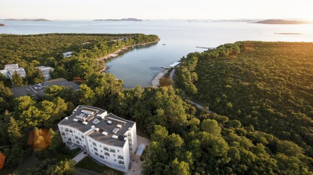 Crvena Luka Apartments & Villas