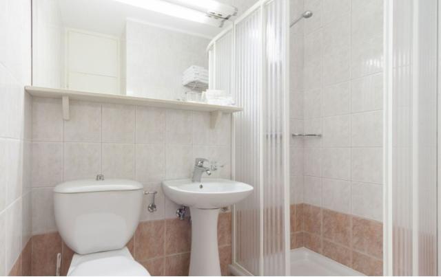Dvojlôžková izba štandard, balkón (hotel)