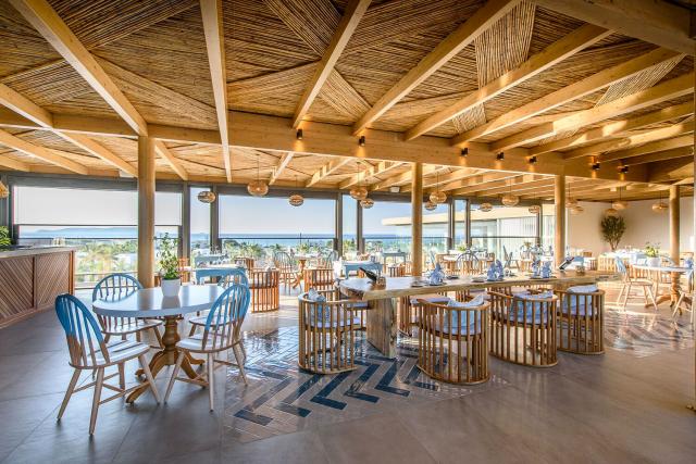 Reštaurácia v Stella Island Luxury Resort & Spa