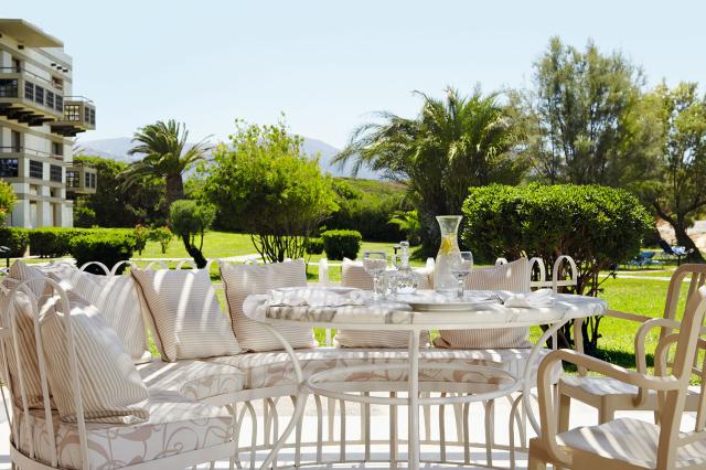 Reštaurácia v Grecotel Meli Palace