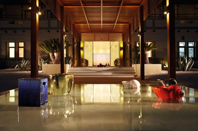 Vstup do hotela v Grecotel Meli Palace
