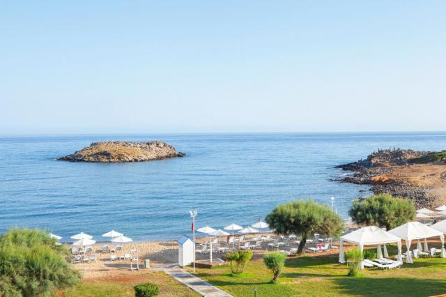 Areál v Grecotel Meli Palace