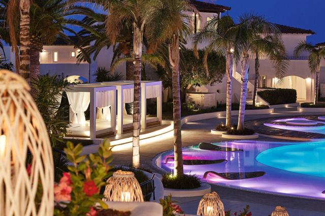 Areál v Caramel Grecotel Boutique Resort