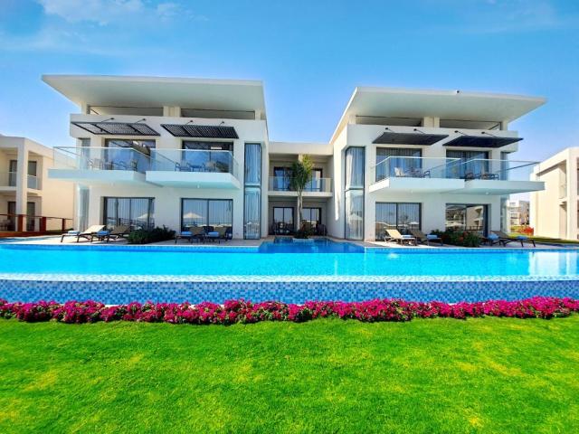 Lagoon Deluxe Suite