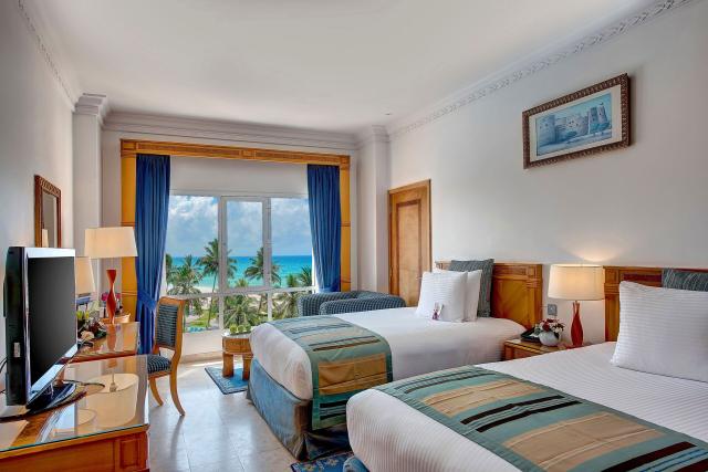 Crowne Plaza Resort