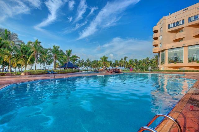 Crowne Plaza Resort