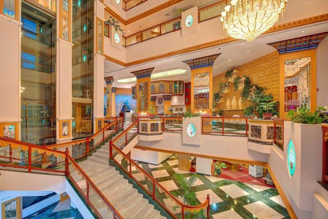 Crowne Plaza Resort