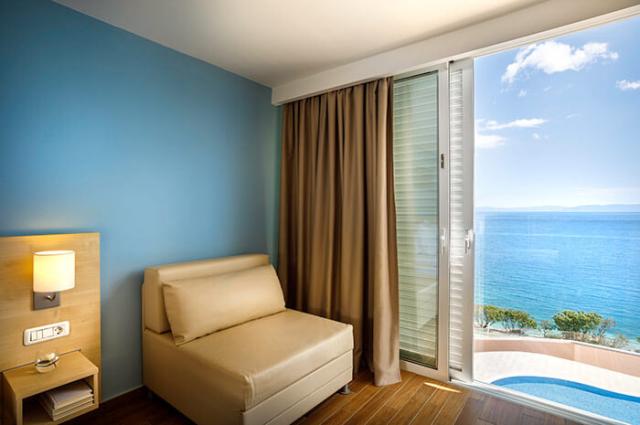 Dvojlôžková izba superior s prístelkou (morská strana)