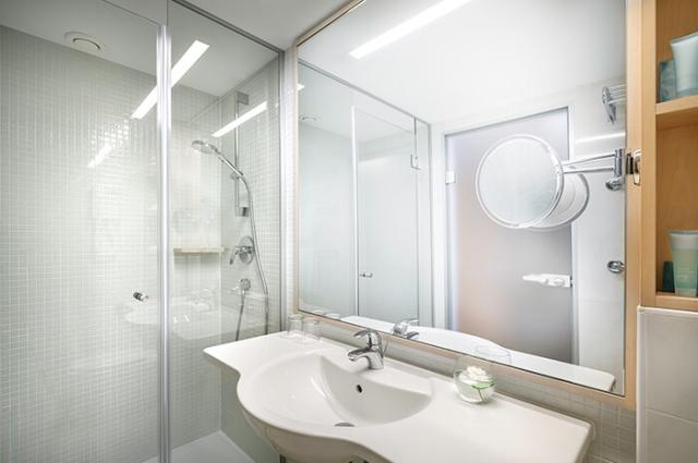 Dvojlôžková izba superior s prístelkou (morská strana)