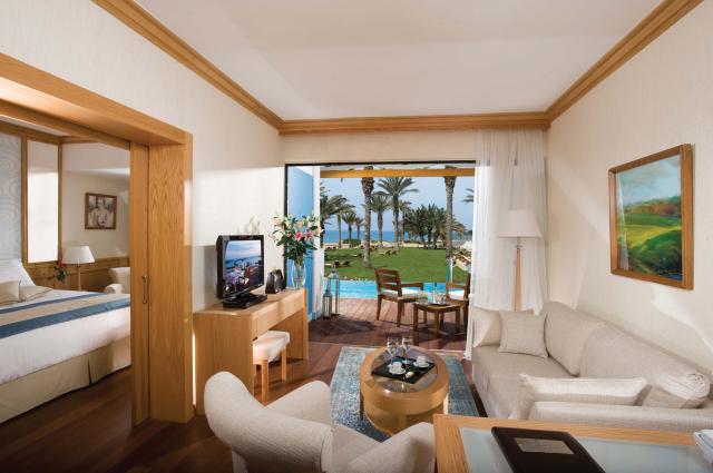 Asimina Suites