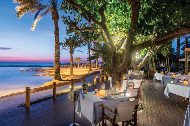 Asimina Suites