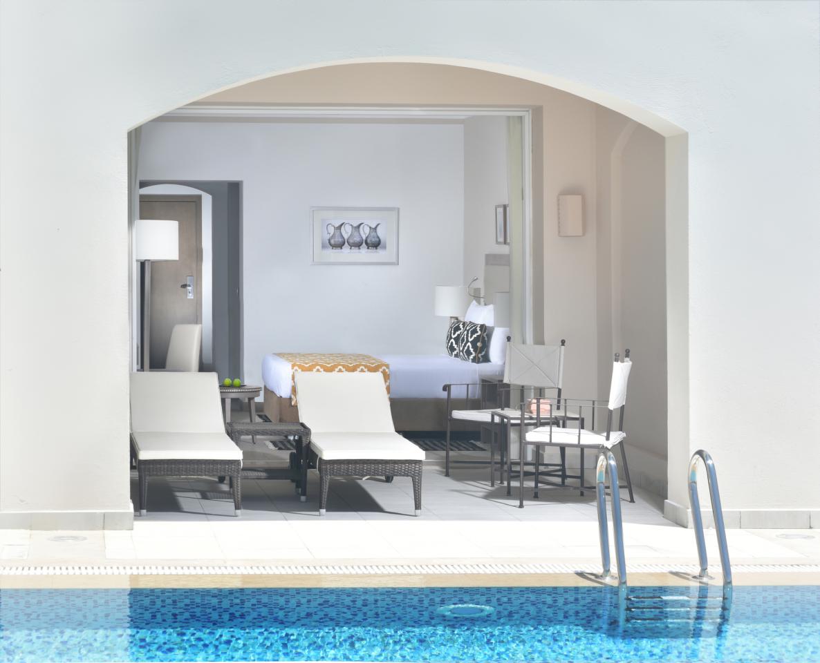 Superior Swim up