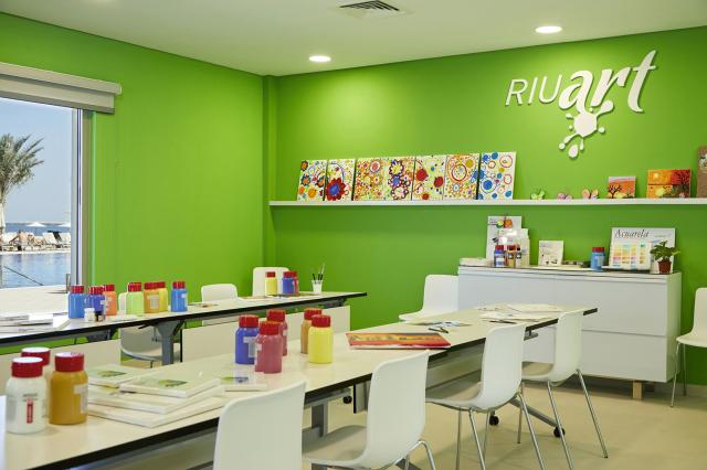 Detský klub hoteli RIU Dubai