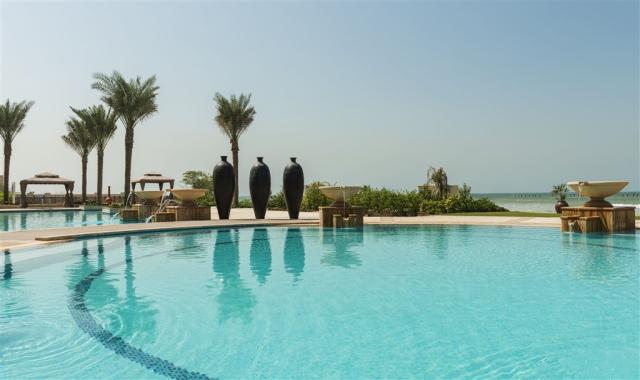 Bazén Hotel Ajman Saray