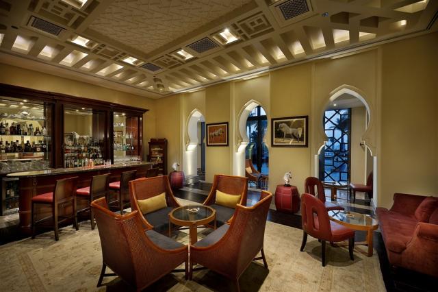 Hotel Ajman Saray - posedenie