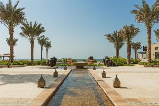 Hotel Ajman Saray - fontána