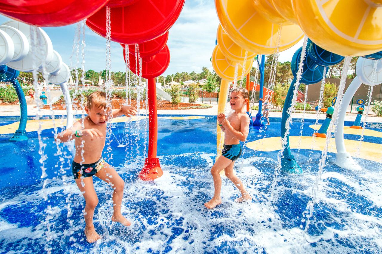 Zaton Holiday Resort ****