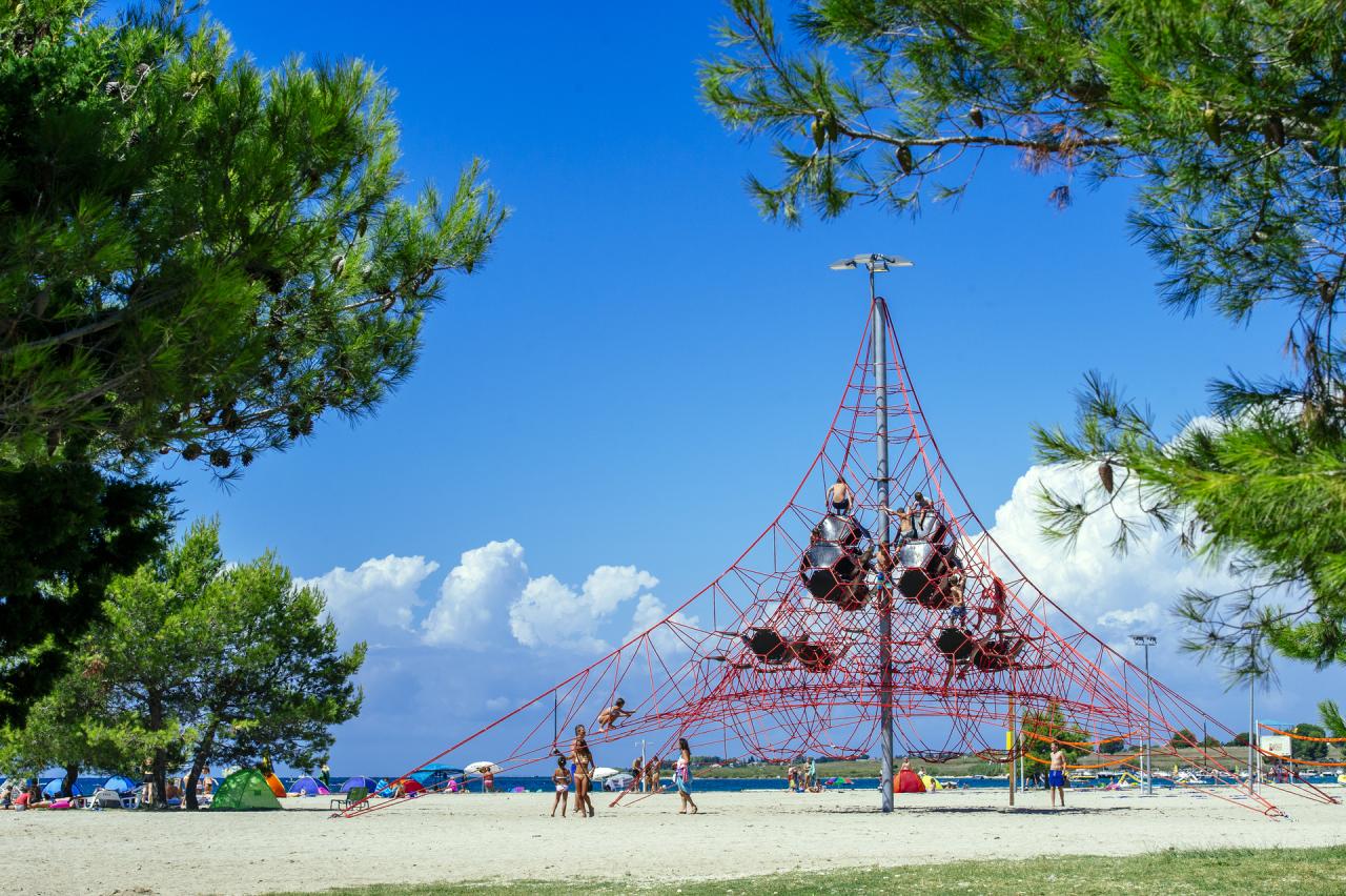 Zaton Holiday Resort ****
