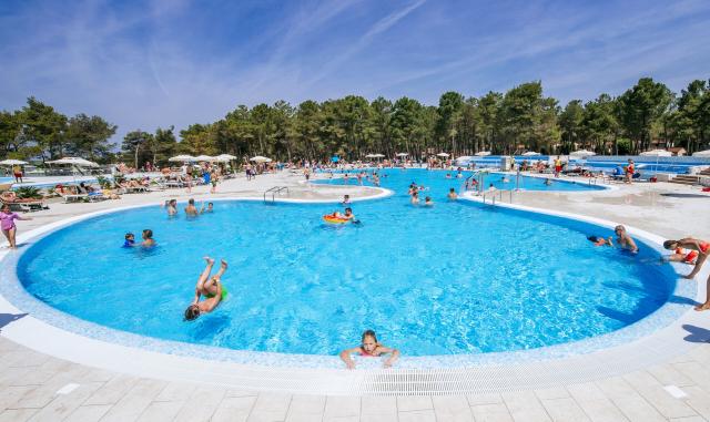 Zaton Holiday Resort