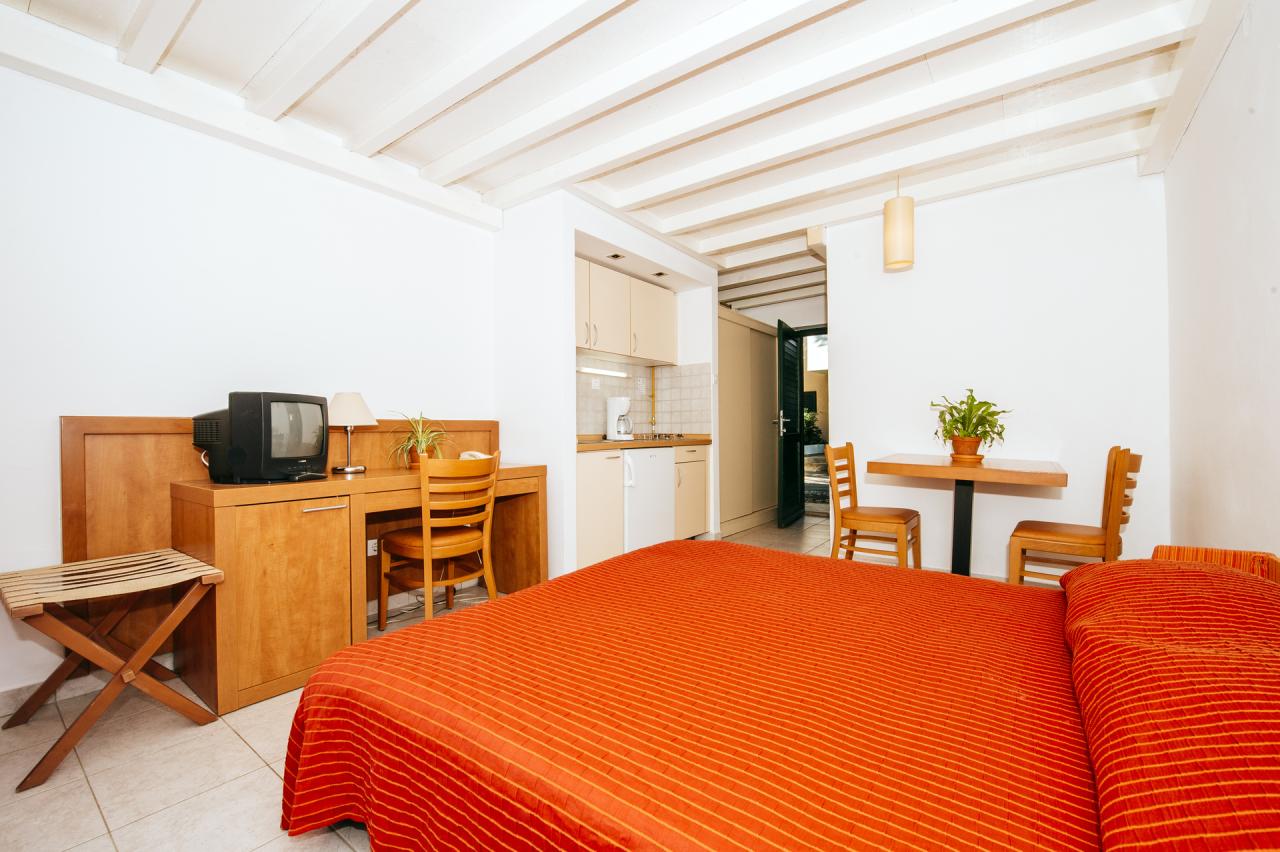 Zaton Holiday Resort ***