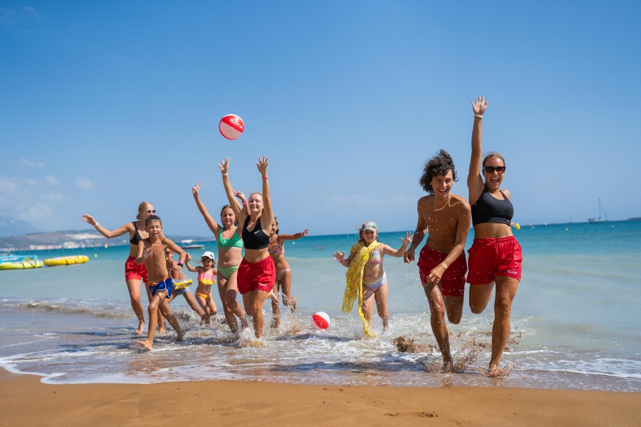 Pláž a bar na práži pri hoteli Argile resort