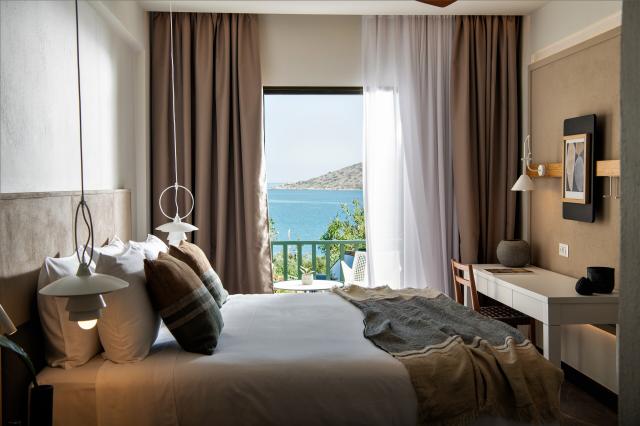 Sapphire Cozy Suite