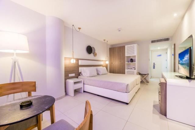 Penthouse izba s výhľadom na more