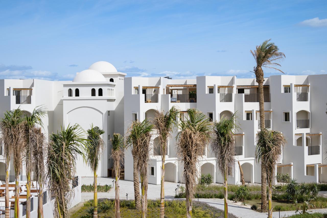 Serry Beach Resort