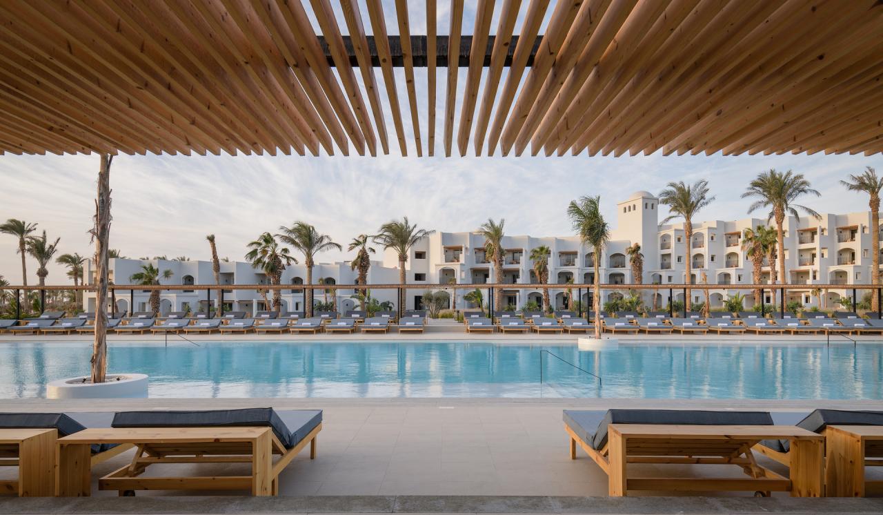 Serry Beach Resort